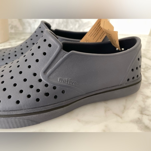 Not Available - Picture 6 of 9